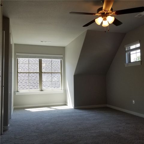 2367 Houston Street, Fayetteville, AR 72703