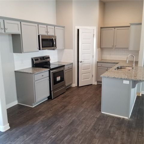 2367 Houston Street, Fayetteville, AR 72703