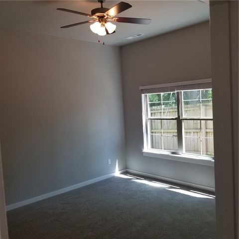 2367 Houston Street, Fayetteville, AR 72703