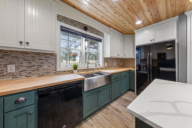 5775 115th Street E, Northfield, MN 55057