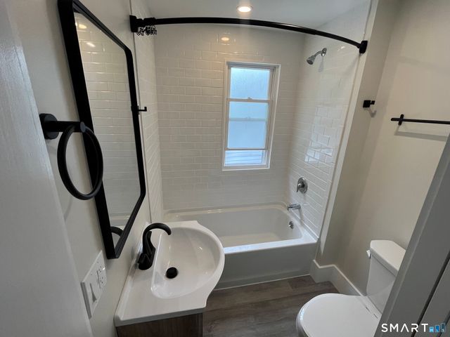 336 Park Street, Stratford, CT 06614