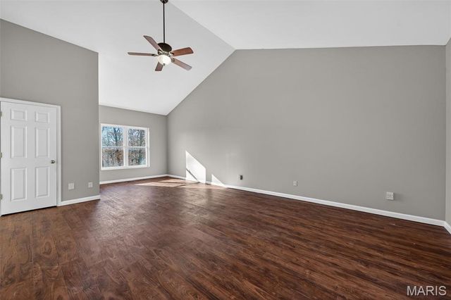 27431 Lee Court, Warrenton, MO 63383