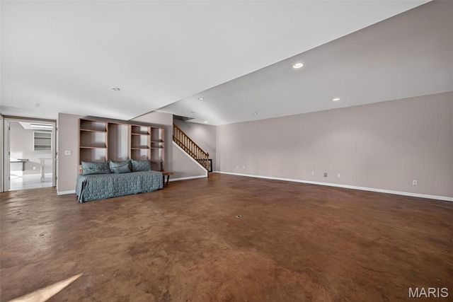 27431 Lee Court, Warrenton, MO 63383