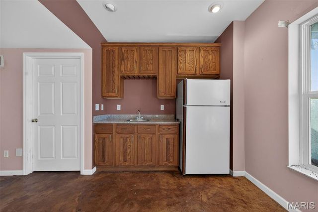 27431 Lee Court, Warrenton, MO 63383