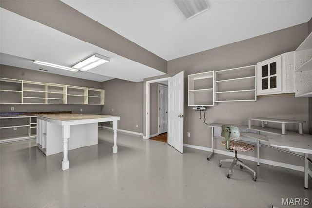 27431 Lee Court, Warrenton, MO 63383