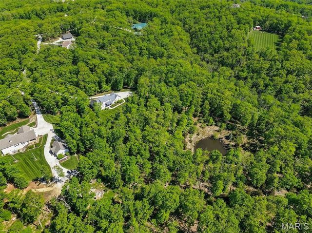 27431 Lee Court, Warrenton, MO 63383