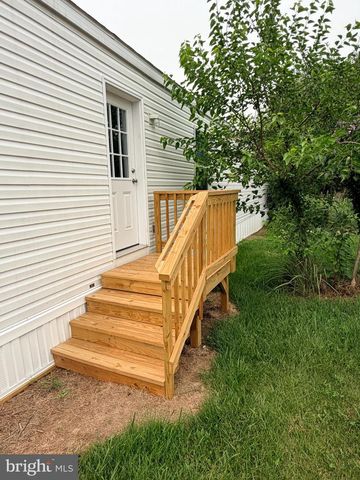 10 BUFFALO DR, Shippensburg, PA 17257
