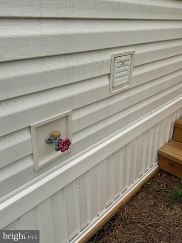 10 BUFFALO DR, Shippensburg, PA 17257