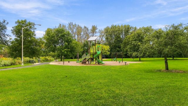 863 Poplar Lane, Bolingbrook, IL 60440