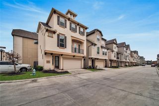 9603 Cambridge Manor Lane, Houston, TX 77045