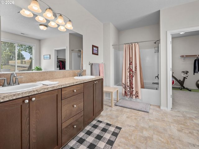 19267 Nw PUMPKIN RIDGE Rd, North Plains, OR 97133