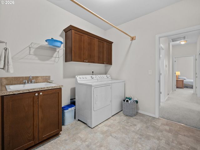 19267 Nw PUMPKIN RIDGE Rd, North Plains, OR 97133