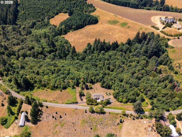 19267 Nw PUMPKIN RIDGE Rd, North Plains, OR 97133