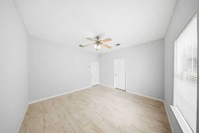 10607 Logger Pine Trail, Houston, TX 77088