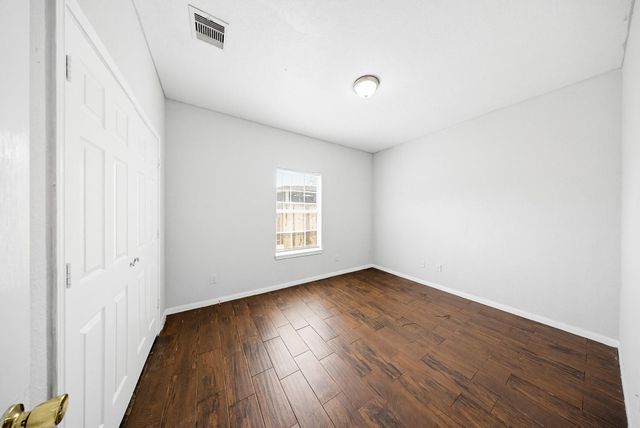 10607 Logger Pine Trail, Houston, TX 77088