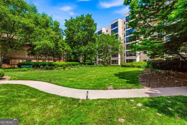 1800 Clairmont Lake A116, Decatur, GA 30033