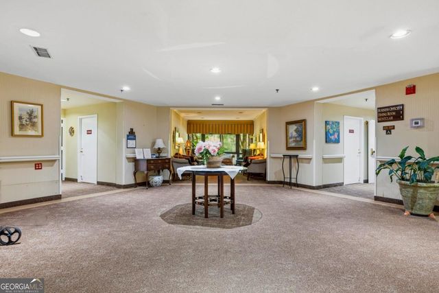 1800 Clairmont Lake A116, Decatur, GA 30033
