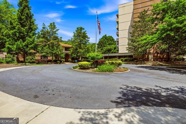 1800 Clairmont Lake A116, Decatur, GA 30033