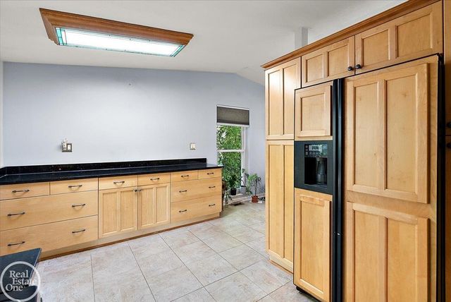 1136 Miller Road, Lake Orion, MI 48362