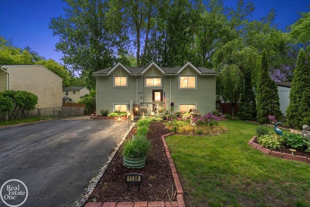 1136 Miller Road, Lake Orion, MI 48362
