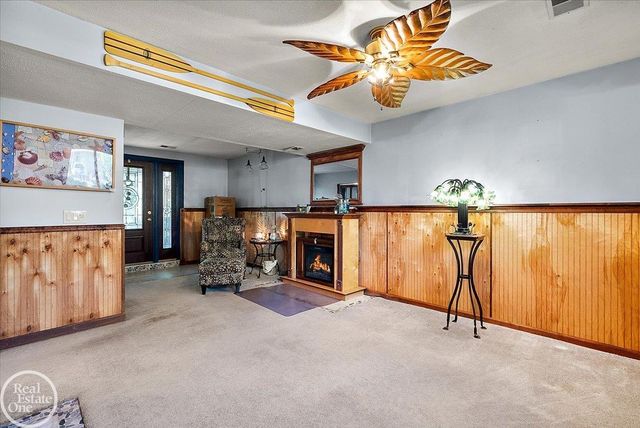 1136 Miller Road, Lake Orion, MI 48362