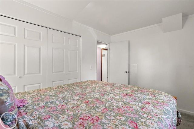 1136 Miller Road, Lake Orion, MI 48362