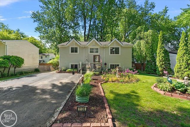 1136 Miller Road, Lake Orion, MI 48362