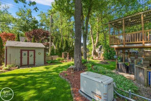 1136 Miller Road, Lake Orion, MI 48362