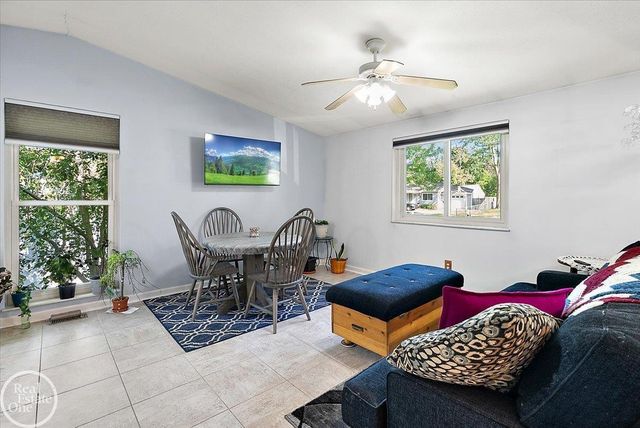 1136 Miller Road, Lake Orion, MI 48362