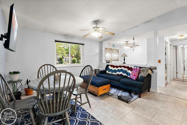 1136 Miller Road, Lake Orion, MI 48362