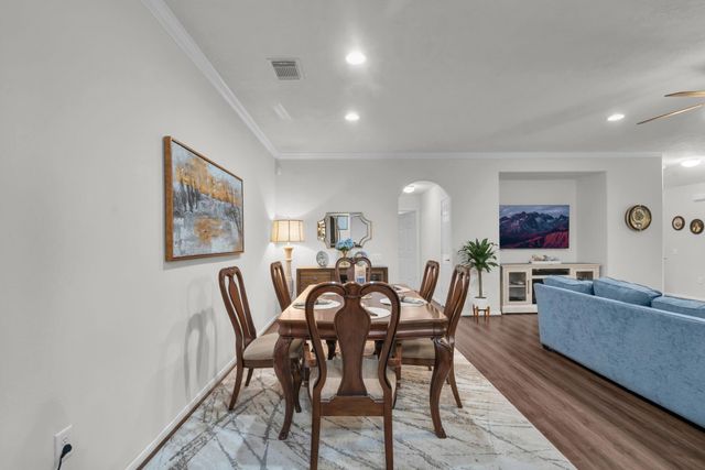 183 W Kentwick Place, Conroe, TX 77384