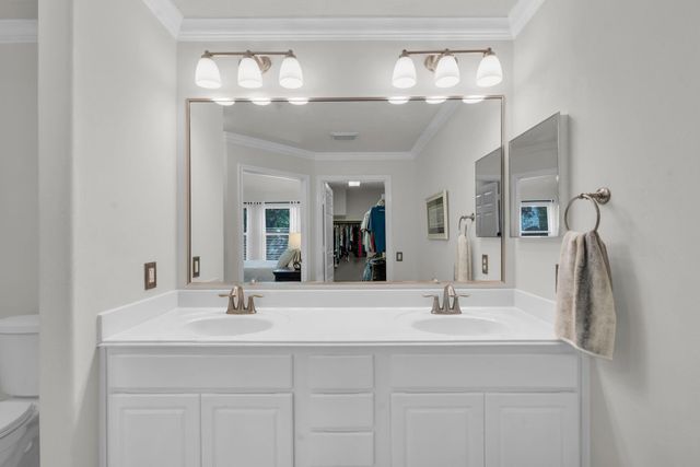 183 W Kentwick Place, Conroe, TX 77384