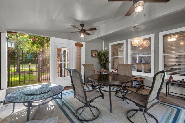 183 W Kentwick Place, Conroe, TX 77384