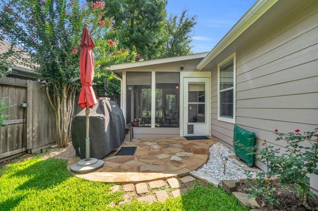 183 W Kentwick Place, Conroe, TX 77384