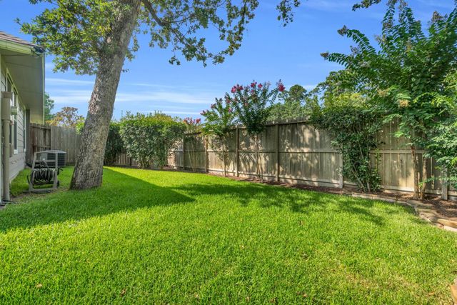 183 W Kentwick Place, Conroe, TX 77384