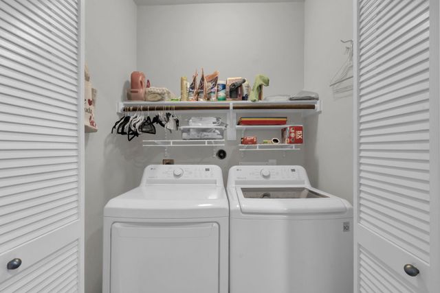 183 W Kentwick Place, Conroe, TX 77384