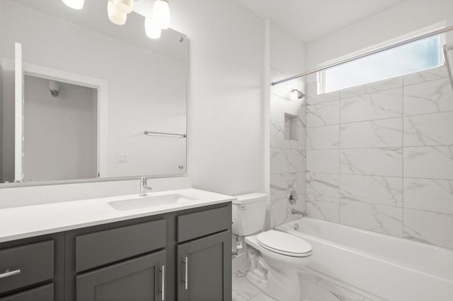 8922 Menchaca RD 701, Austin, TX 78748