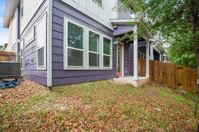 8922 Menchaca RD 701, Austin, TX 78748