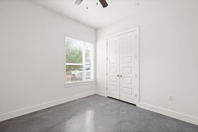 8922 Menchaca RD 701, Austin, TX 78748