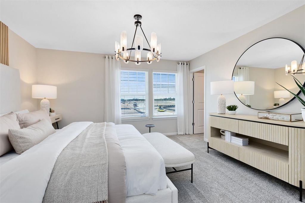 Image 16 of property listing at 10622 EVENING STAR STREET, Orlando, FL 32829