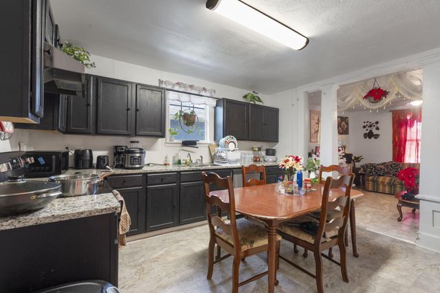 1042-1052 Commercial, Springfield, MO 65803