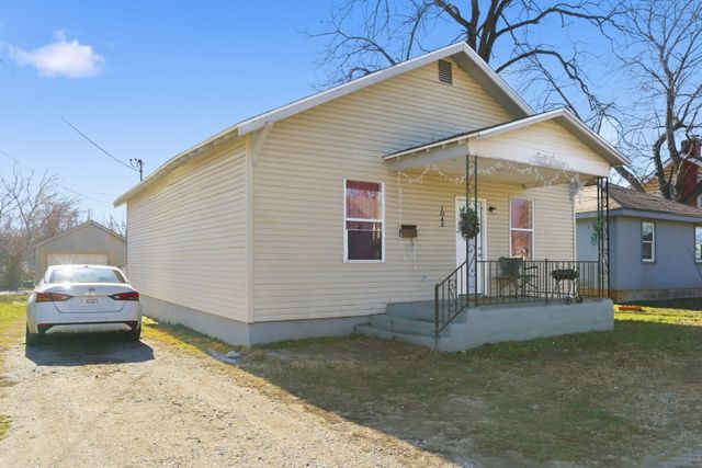 1042-1052 Commercial, Springfield, MO 65803