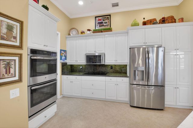 5299 Brooklawn Terrace, Boynton Beach, FL 33437