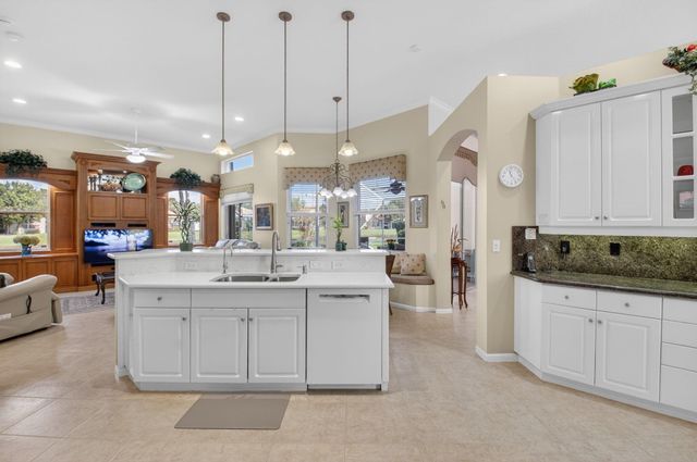 5299 Brooklawn Terrace, Boynton Beach, FL 33437