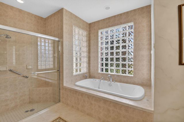 5299 Brooklawn Terrace, Boynton Beach, FL 33437