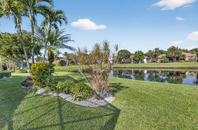 5299 Brooklawn Terrace, Boynton Beach, FL 33437
