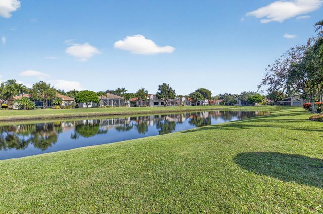 5299 Brooklawn Terrace, Boynton Beach, FL 33437