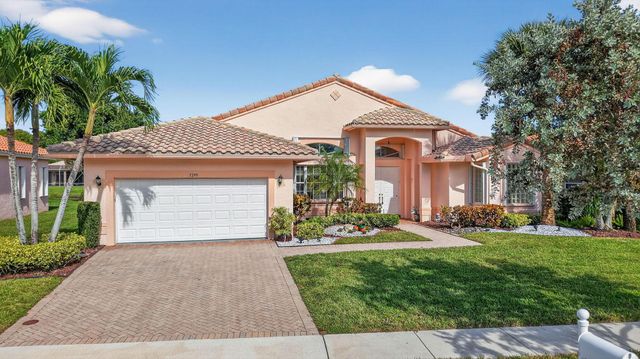 5299 Brooklawn Terrace, Boynton Beach, FL 33437