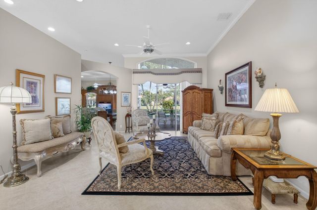 5299 Brooklawn Terrace, Boynton Beach, FL 33437