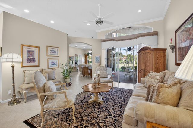 5299 Brooklawn Terrace, Boynton Beach, FL 33437